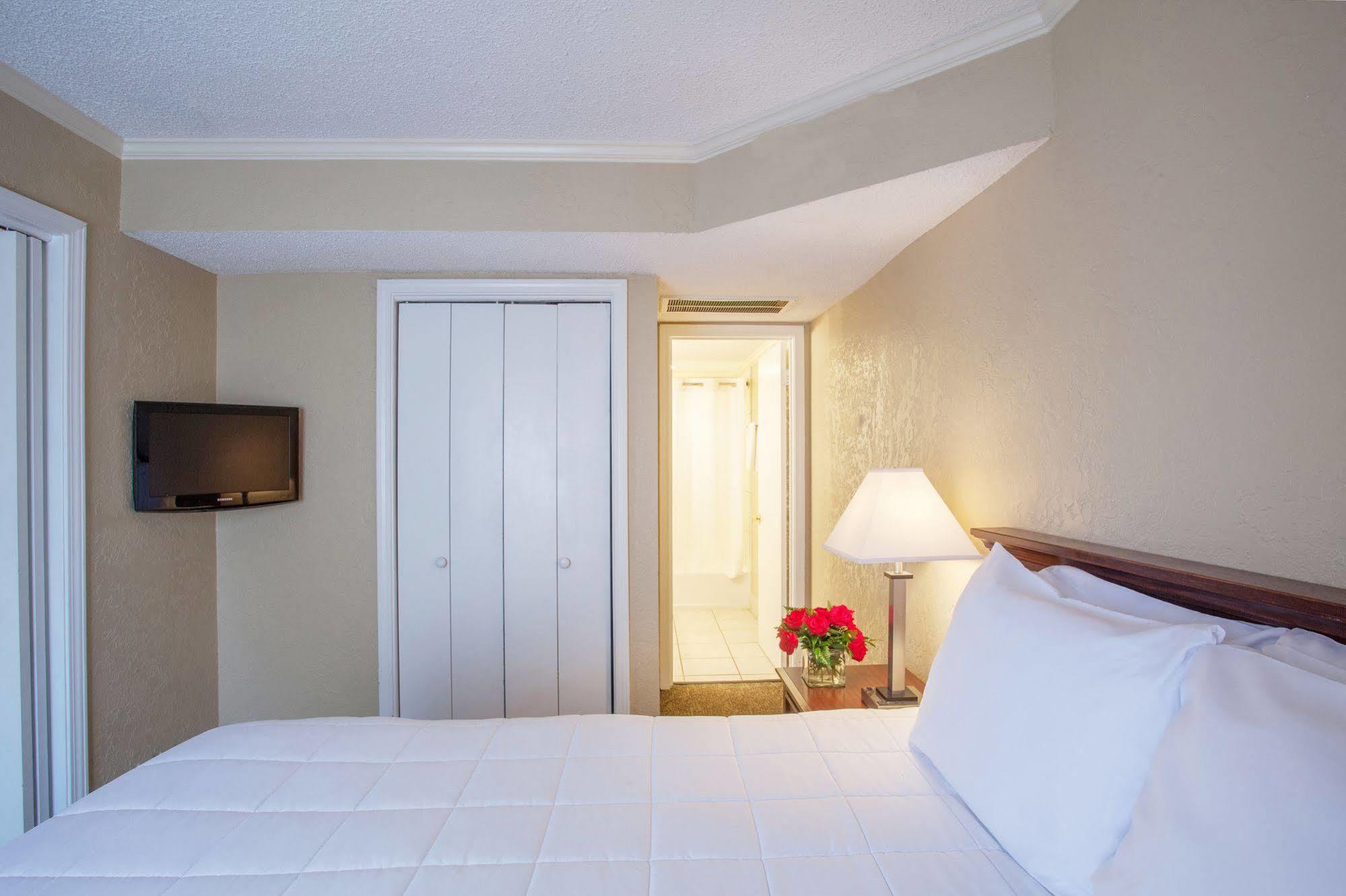 Cloverleaf Suites Μπατόν Ρουζ Εξωτερικό φωτογραφία