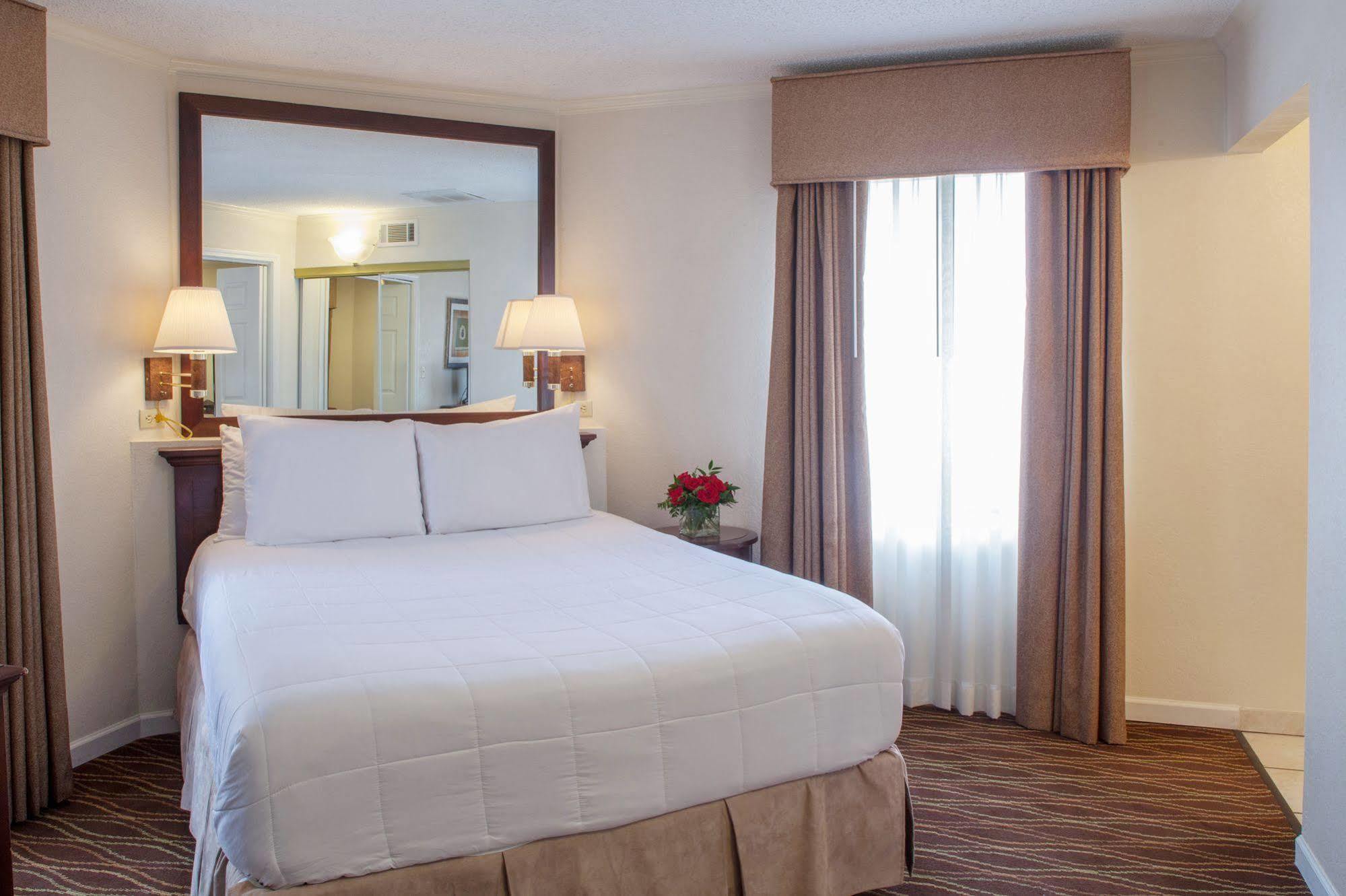 Cloverleaf Suites Μπατόν Ρουζ Εξωτερικό φωτογραφία