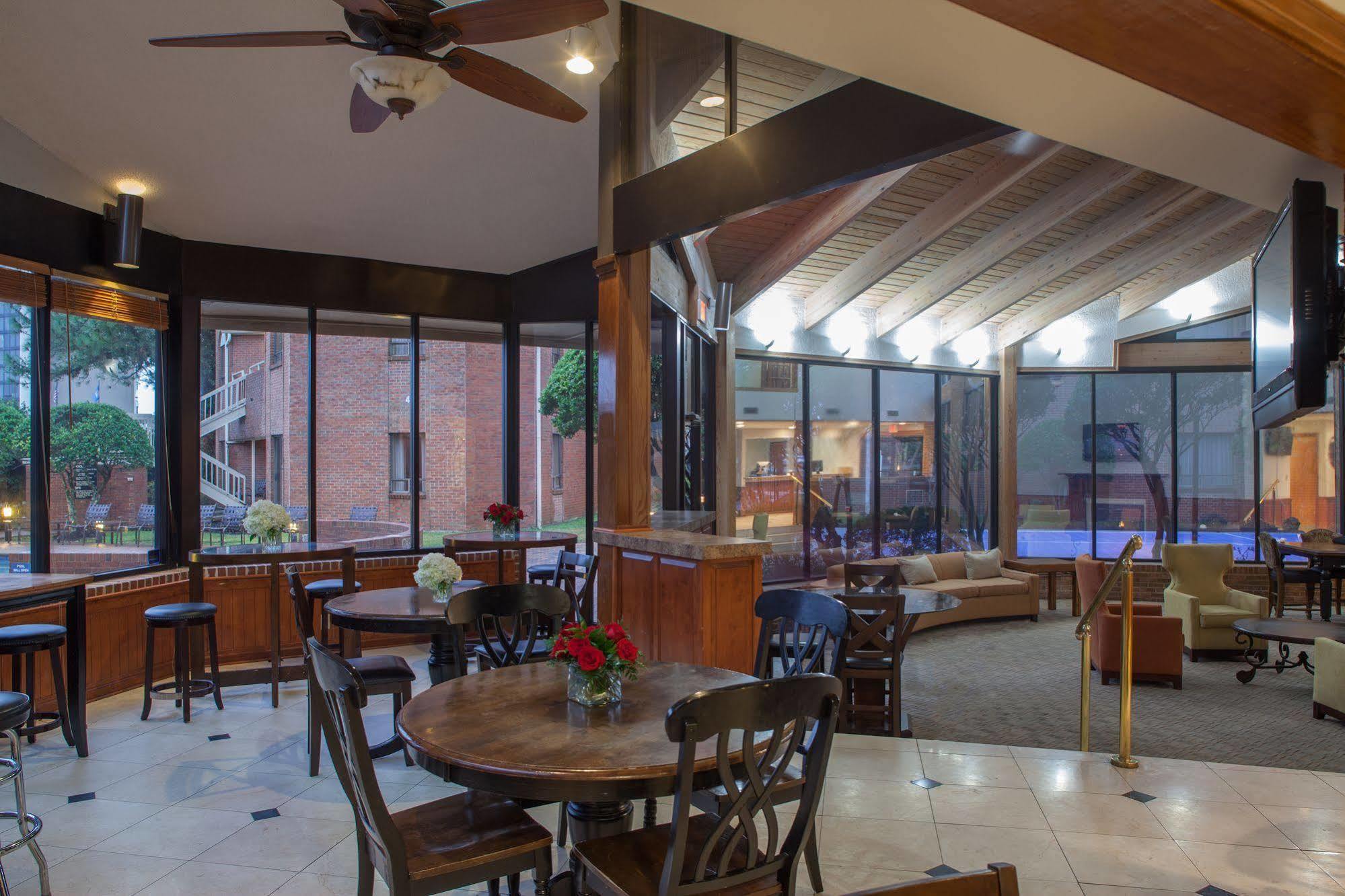 Cloverleaf Suites Μπατόν Ρουζ Εξωτερικό φωτογραφία