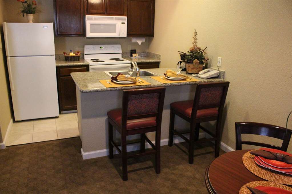 Cloverleaf Suites Μπατόν Ρουζ Δωμάτιο φωτογραφία